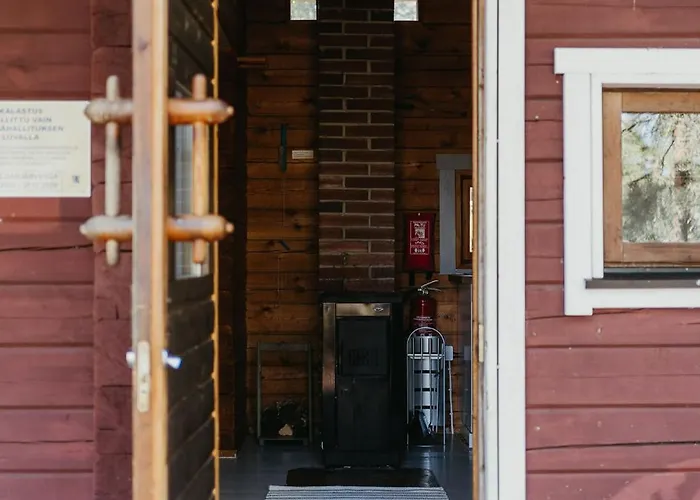 Matildanjaerven Lippa בקתה *